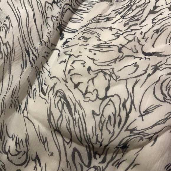 [ELIZABETH AND JAMES] Silk Wind Veronique Top NWT - Picture 3 of 7